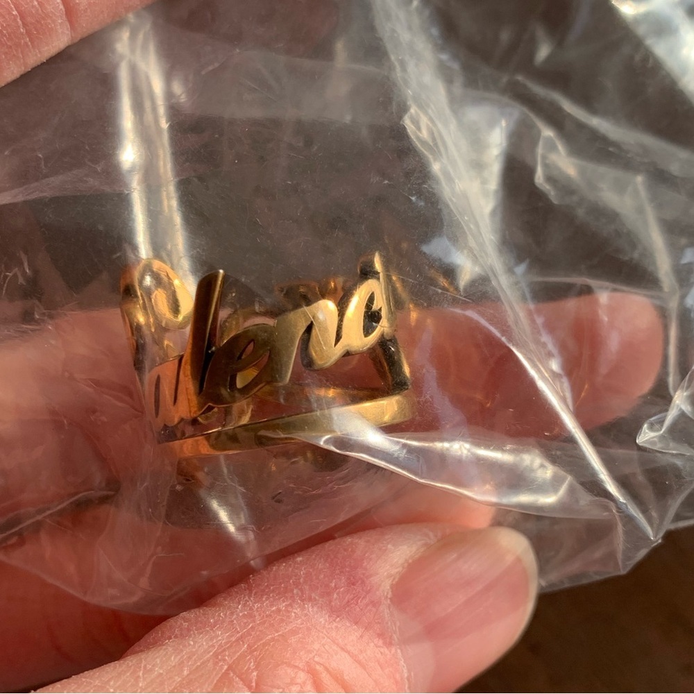 NEW BALENCIAGA Typo Logo Gold tone Ring - Picture 4 of 4